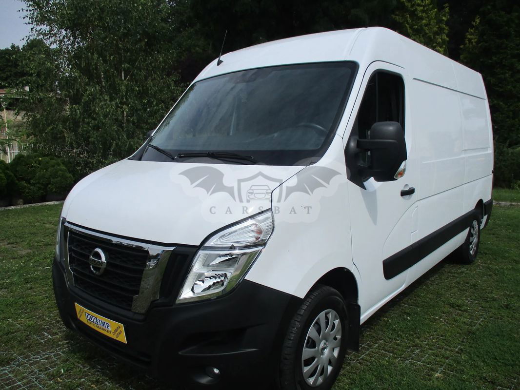 Nissan NV400 2020