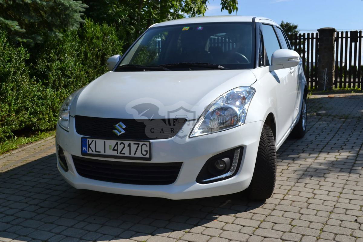 Suzuki Swift V 1.2 Premium Plus 2015