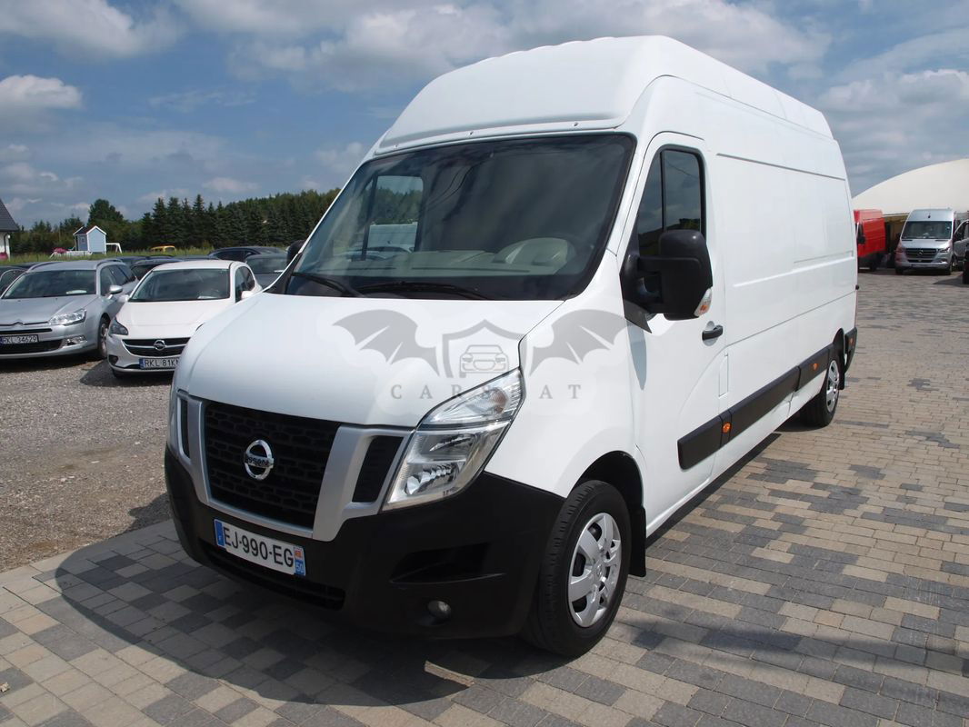 Nissan NV400 2016