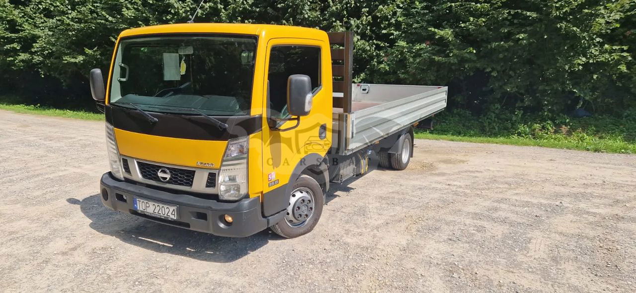 Nissan NT 2016