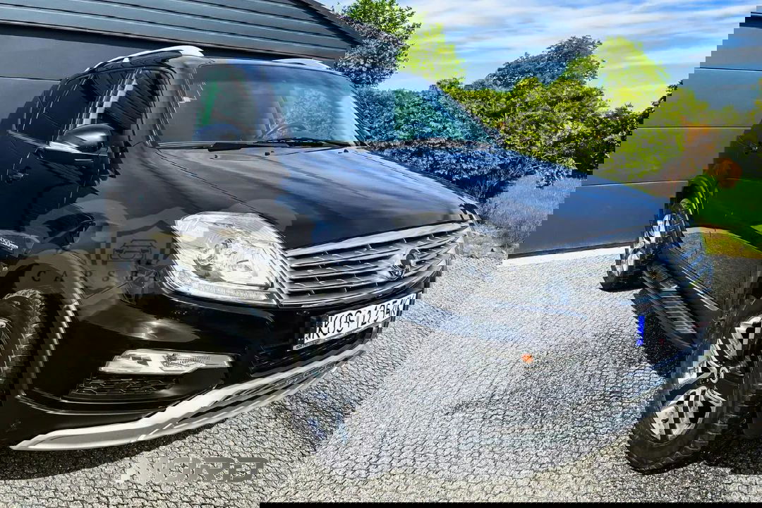 Ssangyong / KG Mobility Rexton W 2.0 D20 DTR 4WD E-tronic Sapphire 2015