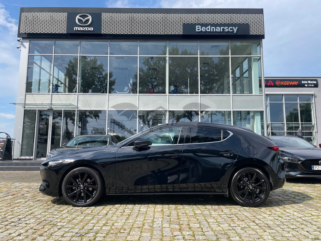 Mazda 3 IV 2023
