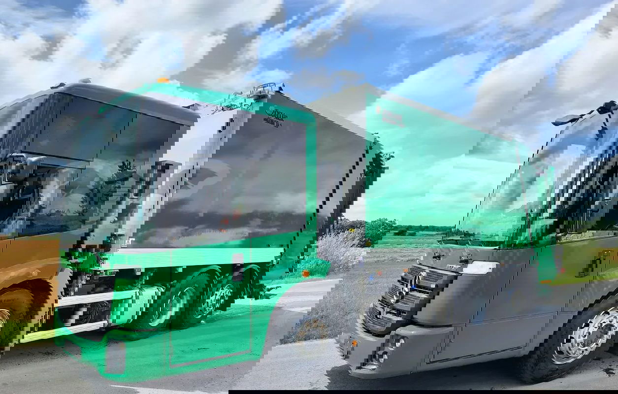 Mercedes-Benz Econic 2015