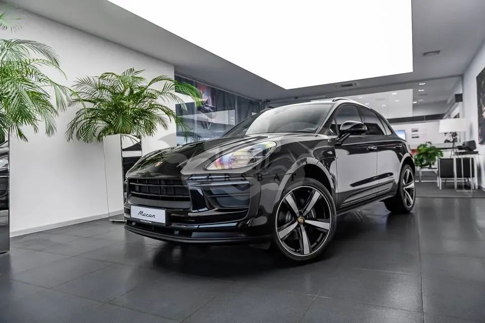 Porsche Macan Standard 2023