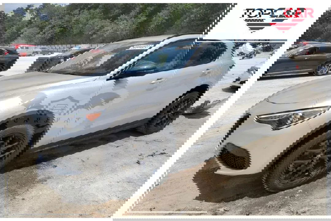 Alfa Romeo Stelvio 2.0 Turbo 16V AT8-Q4 Lusso 2019