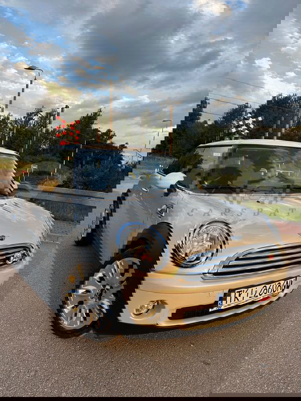 Mini Cooper 50 Camden 2010