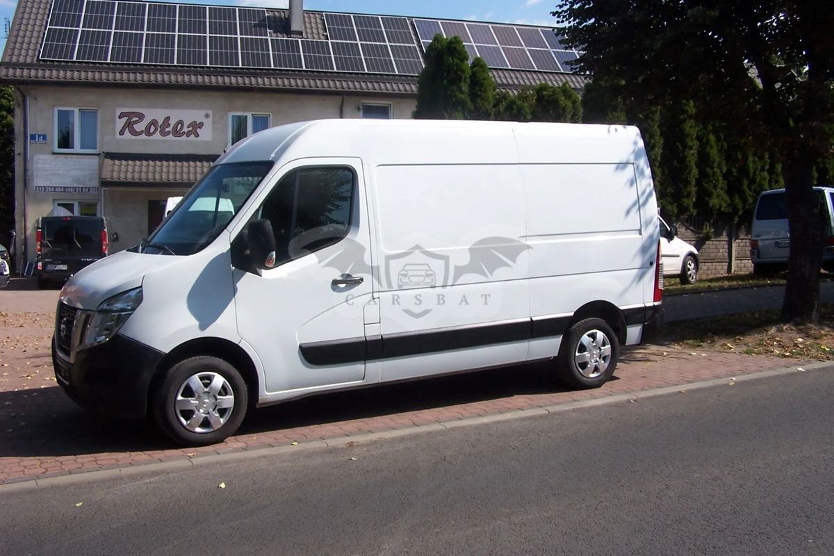 Nissan NV400 2016