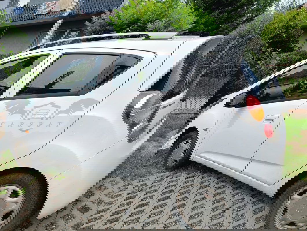 Chevrolet Spark 2010