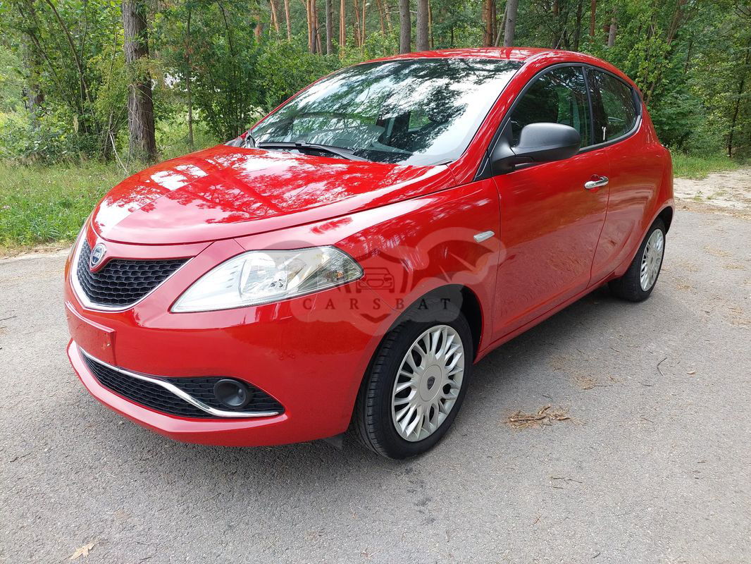 Lancia Ypsilon 1.2 8V Silver 2016