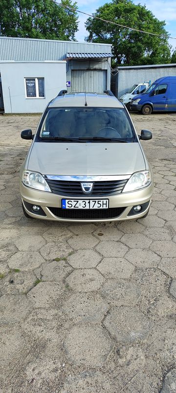Dacia Logan MCV 1.6 2012