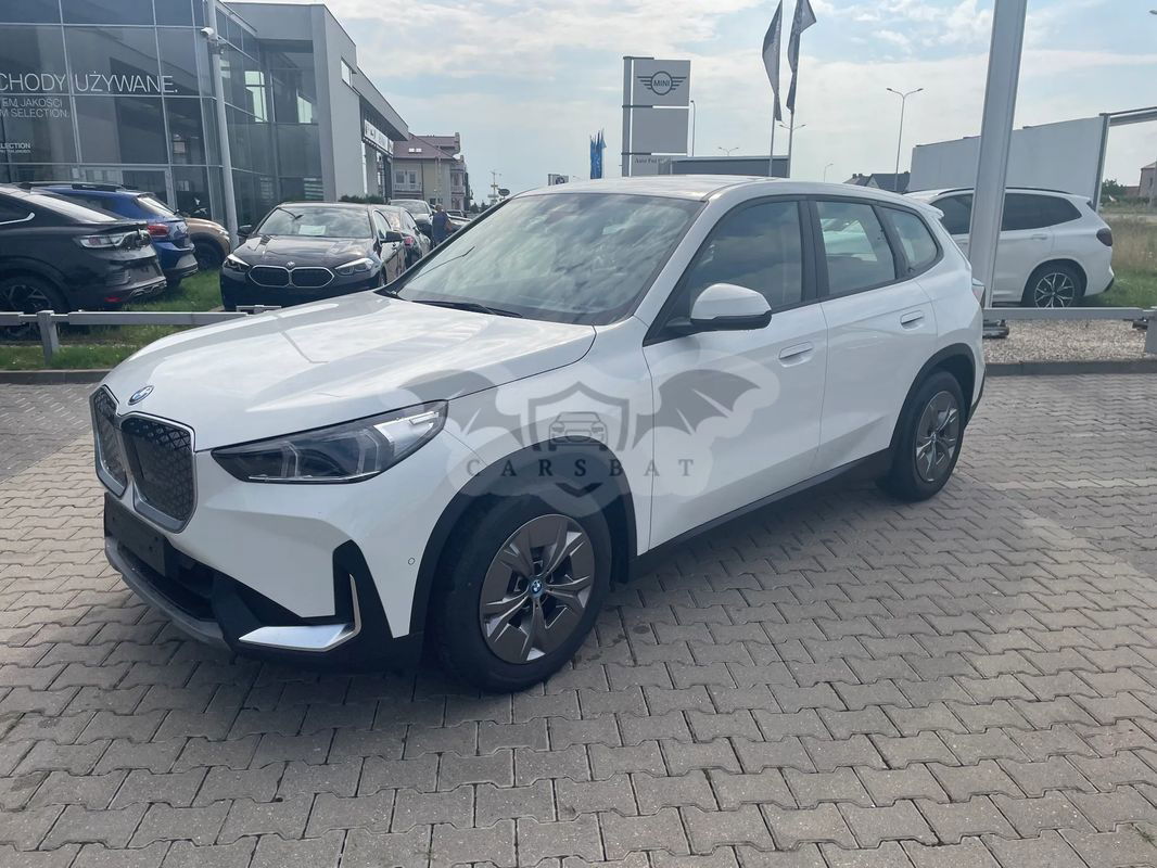 BMW iX1 eDrive20 2024