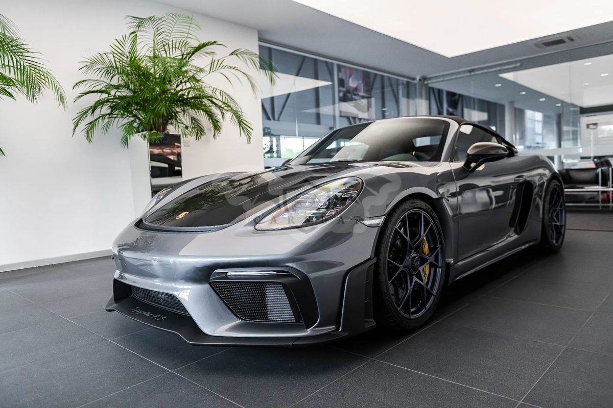 Porsche Spyder 2024