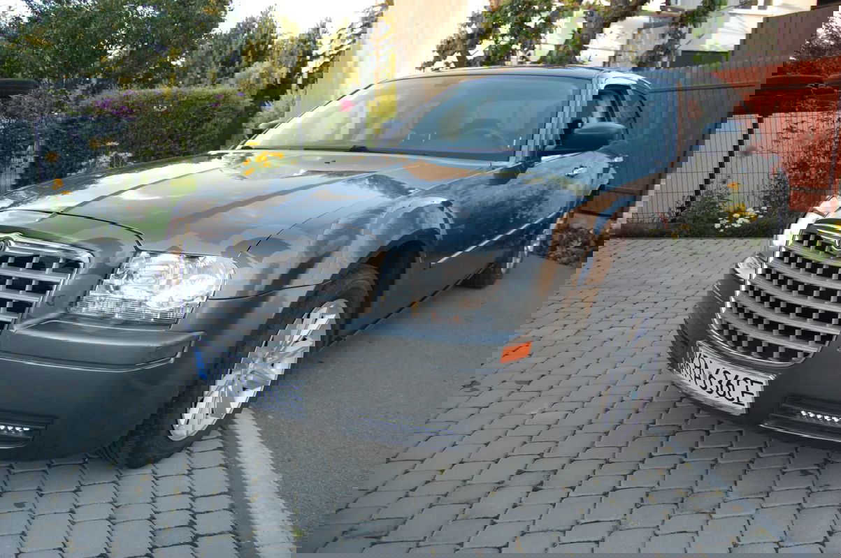 Chrysler 300C 2.7 Automatik 2008