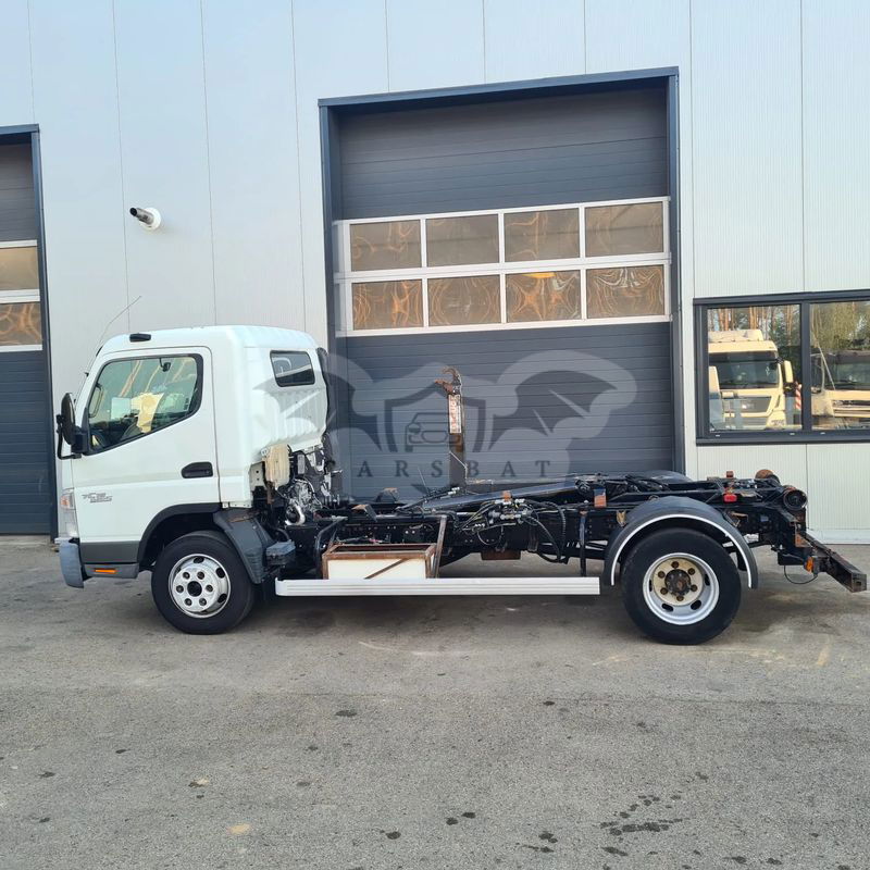 Mitsubishi Fuso Canter 2011