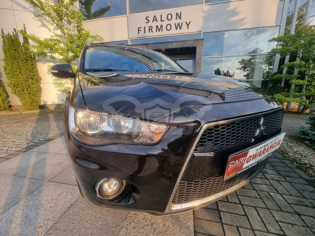Mitsubishi Outlander II 2.0 Intense + NAVI 2WD EU5 2010