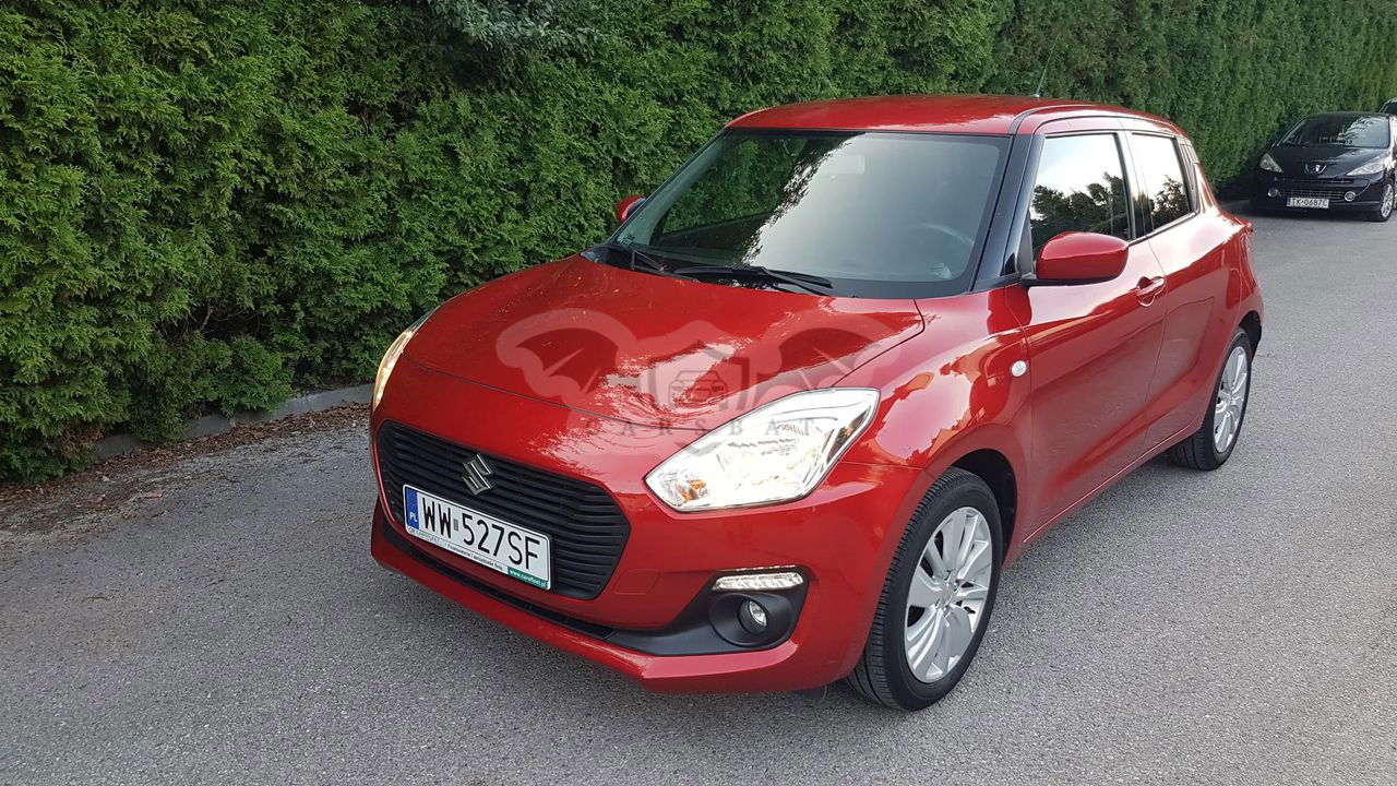 Suzuki Swift VI 1.2 Premium Plus CVT 2020