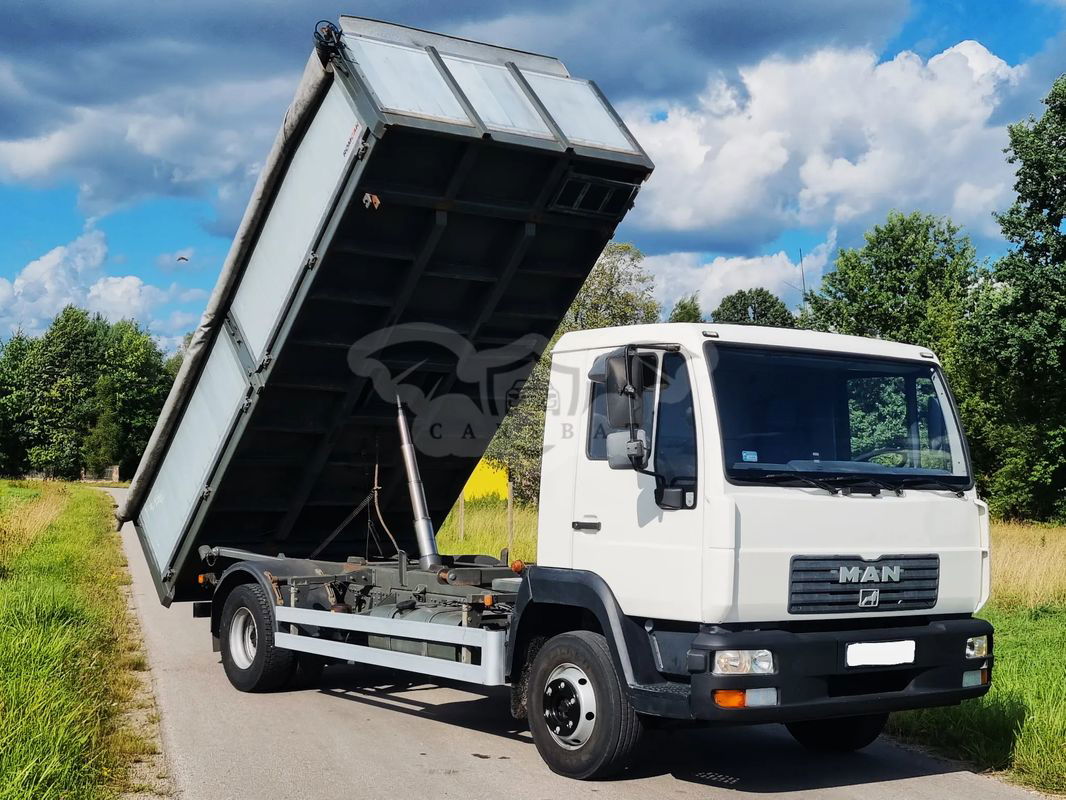 MAN M2000 2005