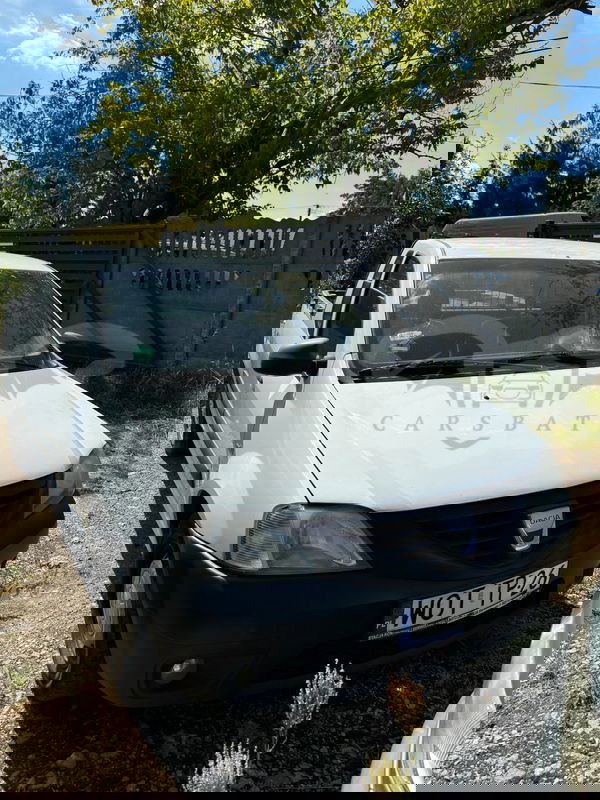 Dacia Logan 2011