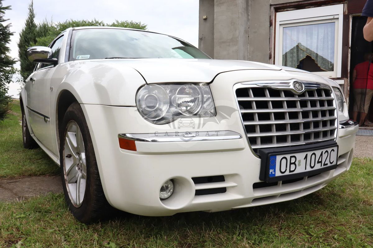 Chrysler 300C Touring 3.0 CRD DPF Automatik SRT-Design 2008