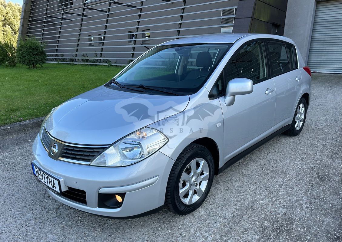 Nissan Tiida 2010