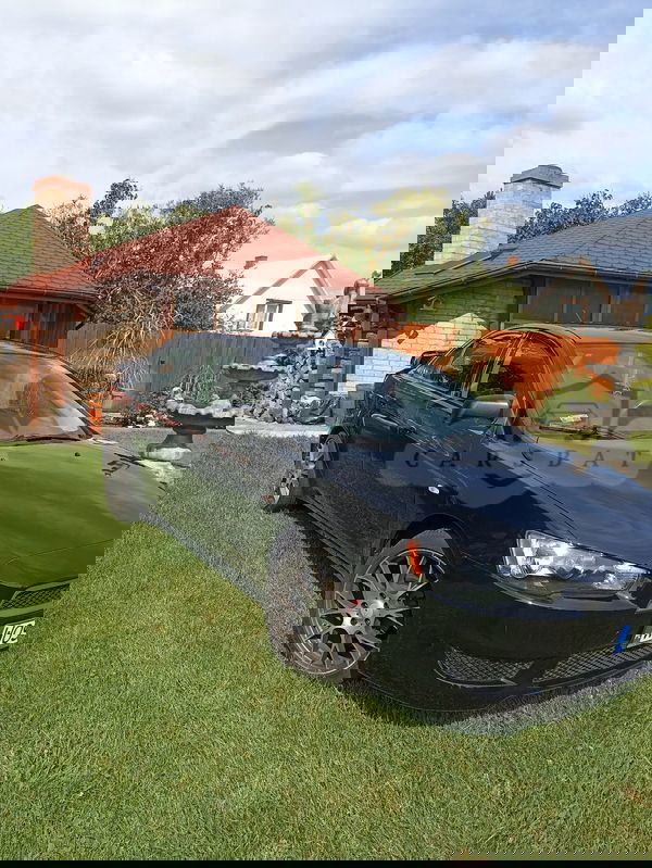 Mitsubishi Lancer VIII 1.5 Invite 2010