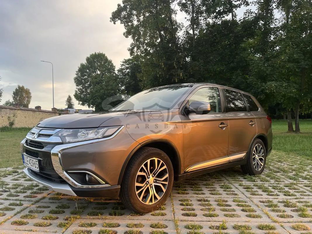 Mitsubishi Outlander III 2017