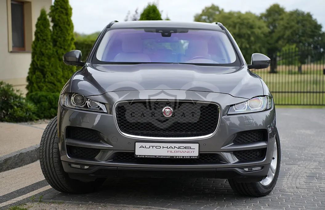 Jaguar F-Pace 2.0 i4D RWD Portfolio 2016