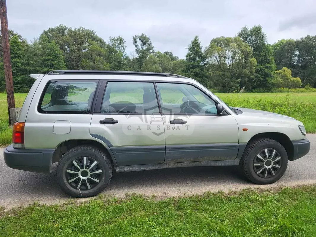 Subaru Forester I 2000