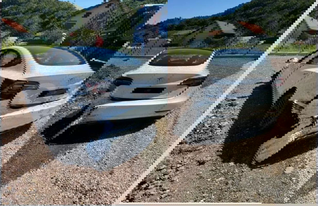 Tesla Model 3 2021