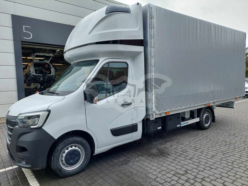 Renault Master 2024