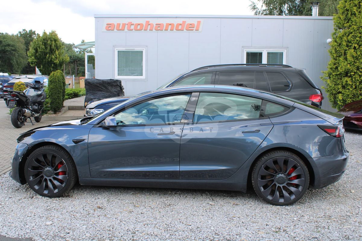Tesla Model 3 Performance AWD 2021
