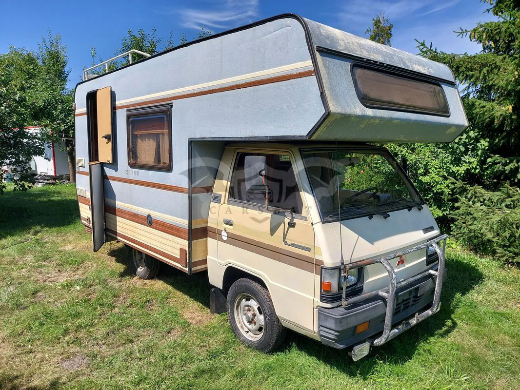 Mitsubishi L300 1987