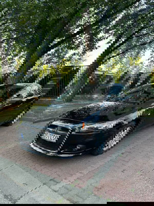 Mitsubishi Lancer IX 1.8 Inform 2010