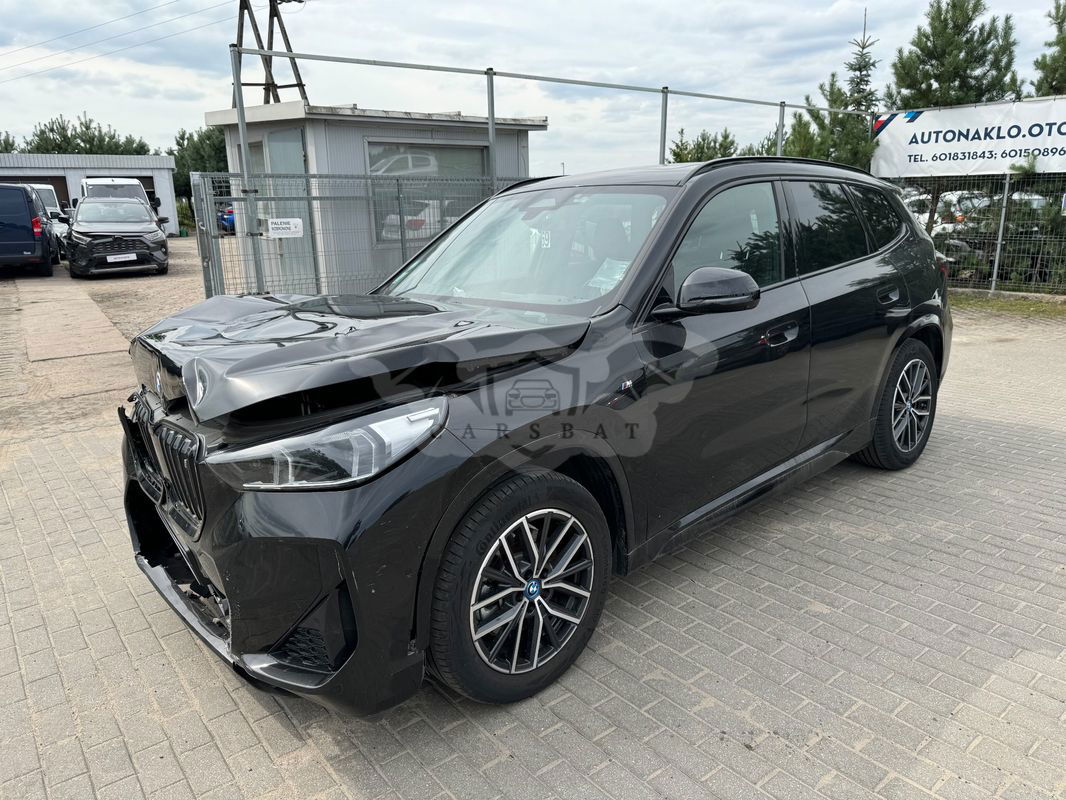 BMW iX1 xDrive30 M Sport 2022