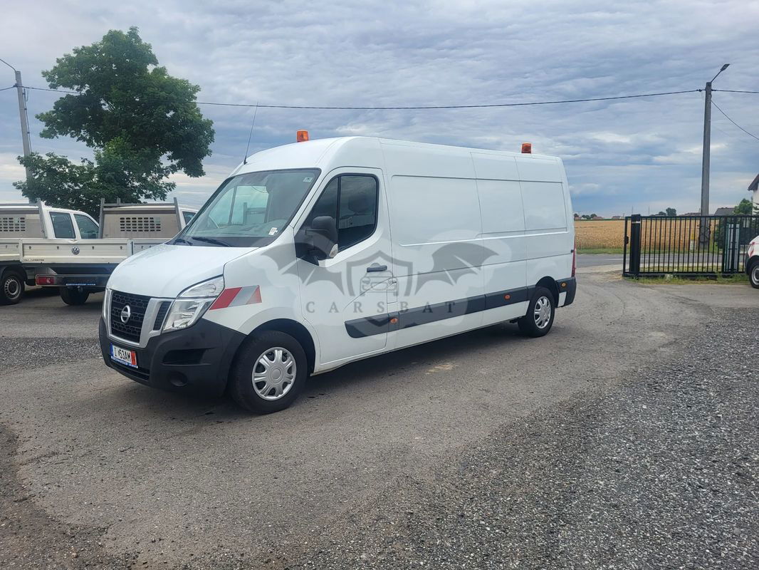 Nissan NV400 2015