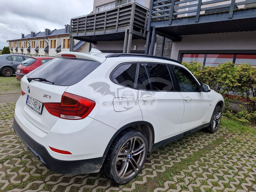 BMW iX1 2013