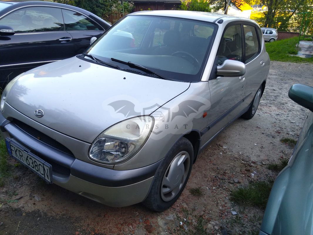Daihatsu Sirion 1998