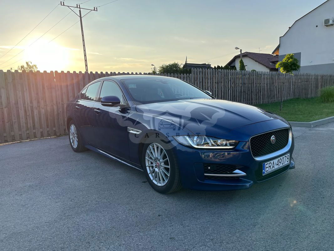 Jaguar XE 2.0 D R-Sport 2016