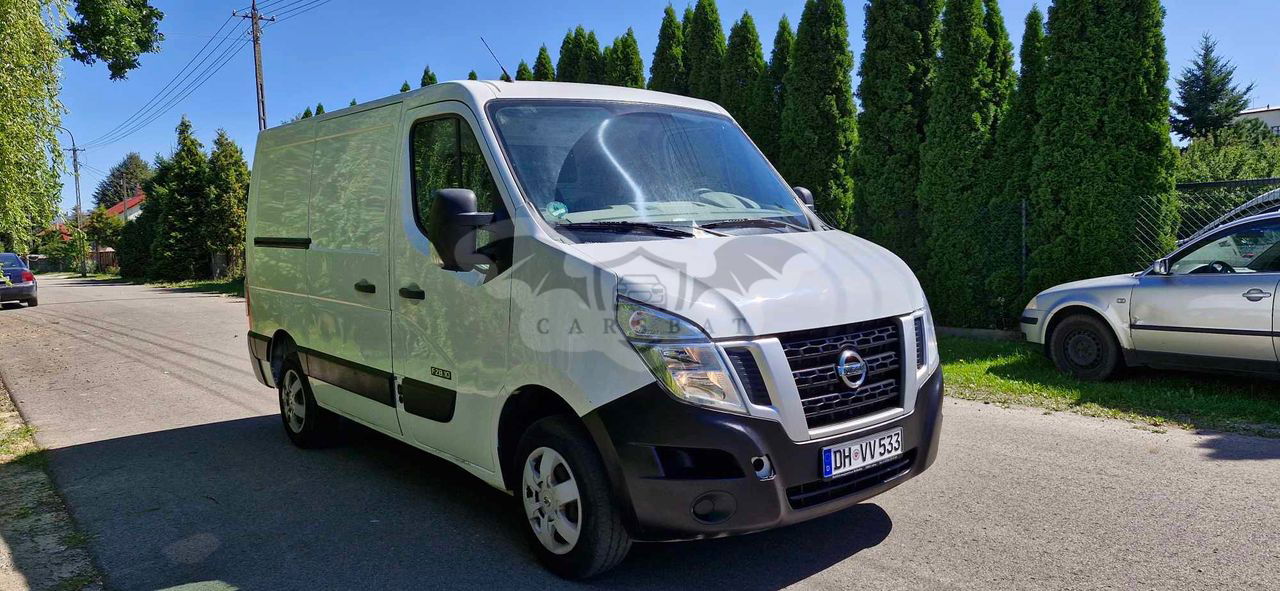 Nissan NV400 2011