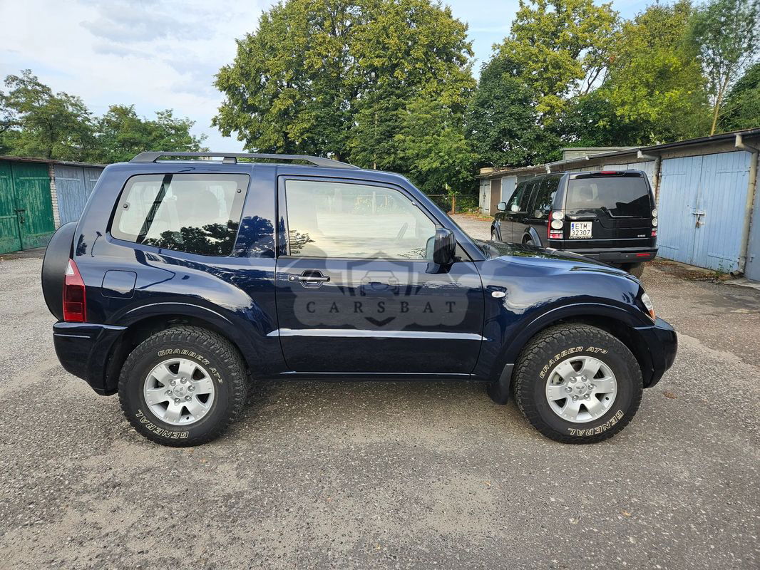 Mitsubishi Pajero III 2004