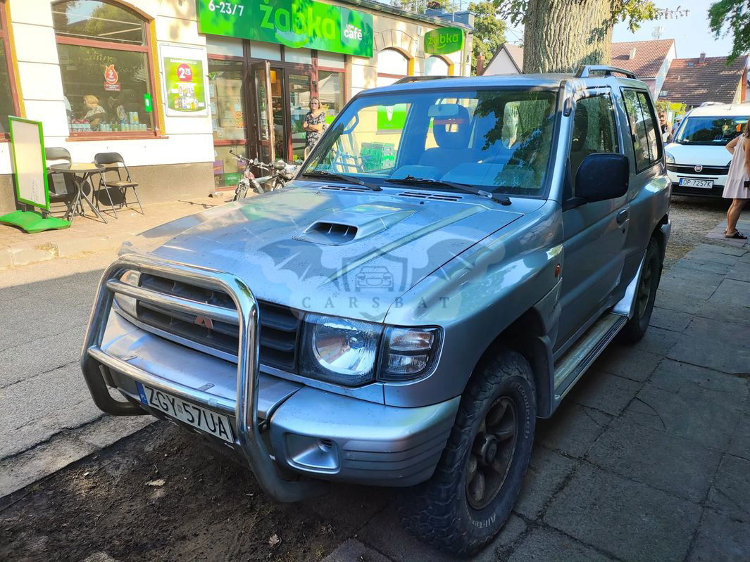 Mitsubishi Pajero III 2004