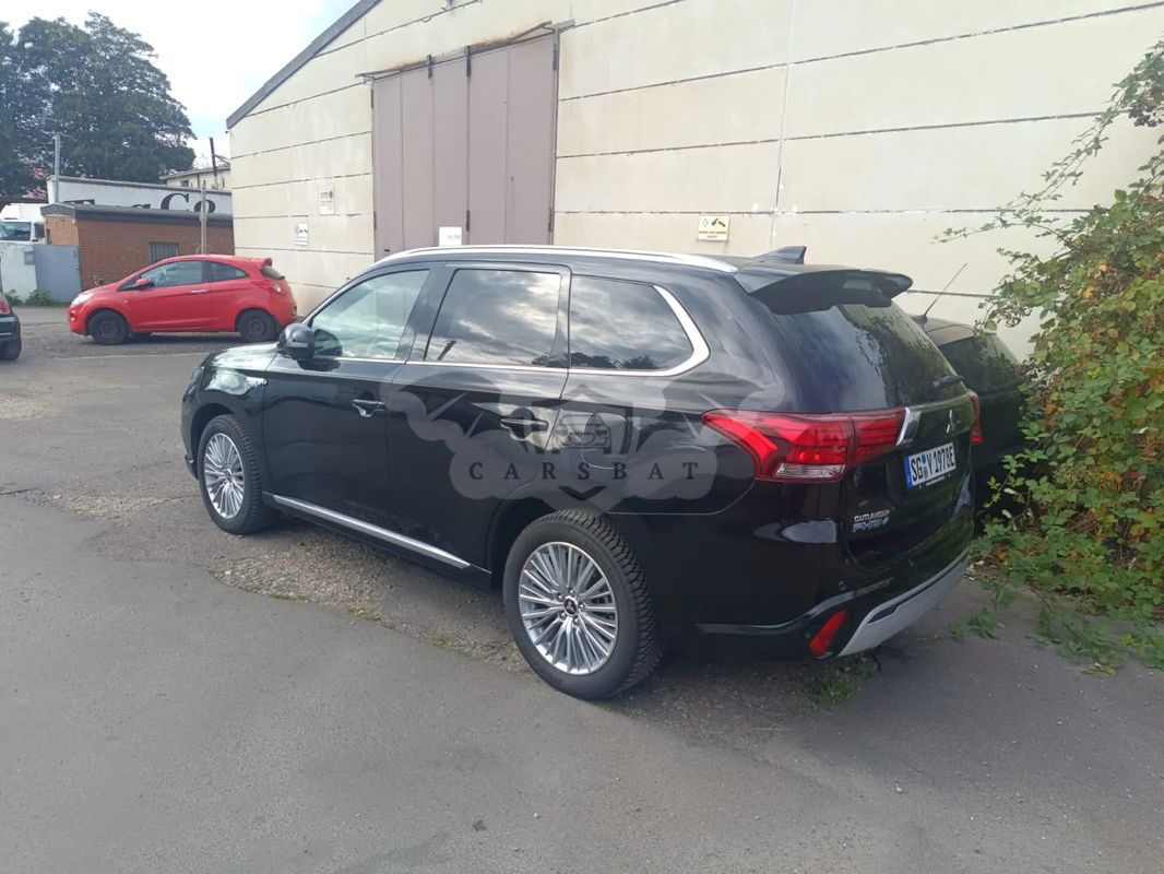 Mitsubishi Outlander III 2.4 4WD Plug-In Hybrid 2020