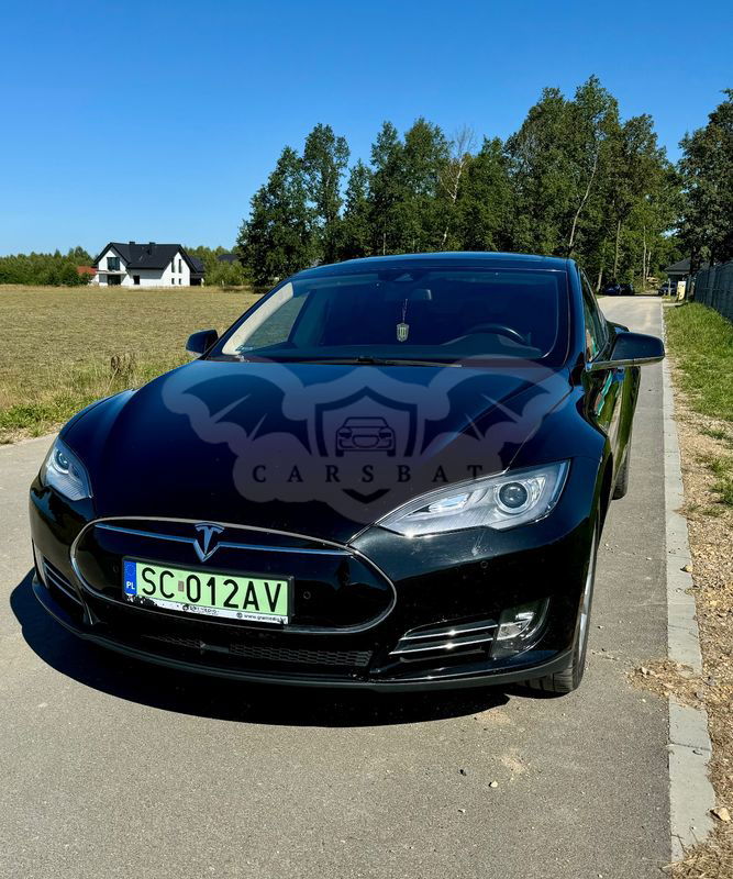 Tesla Model S 85 D 2016