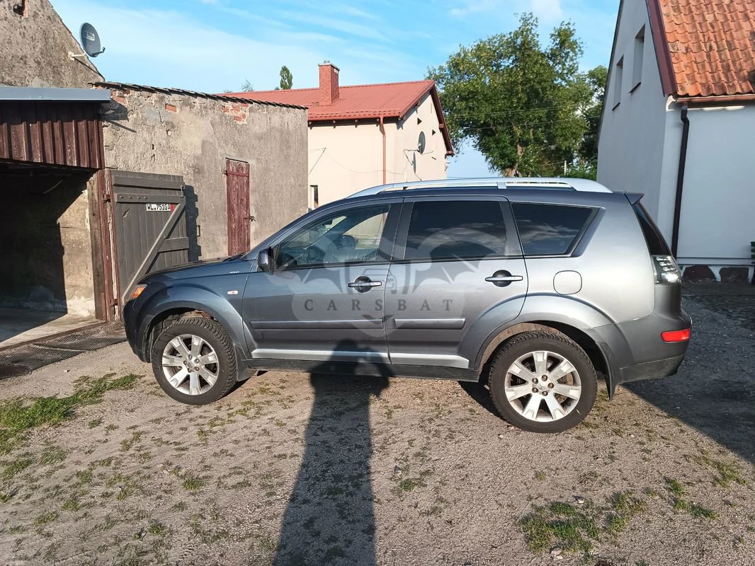 Mitsubishi Outlander II 2.0 DID Intense + 2007
