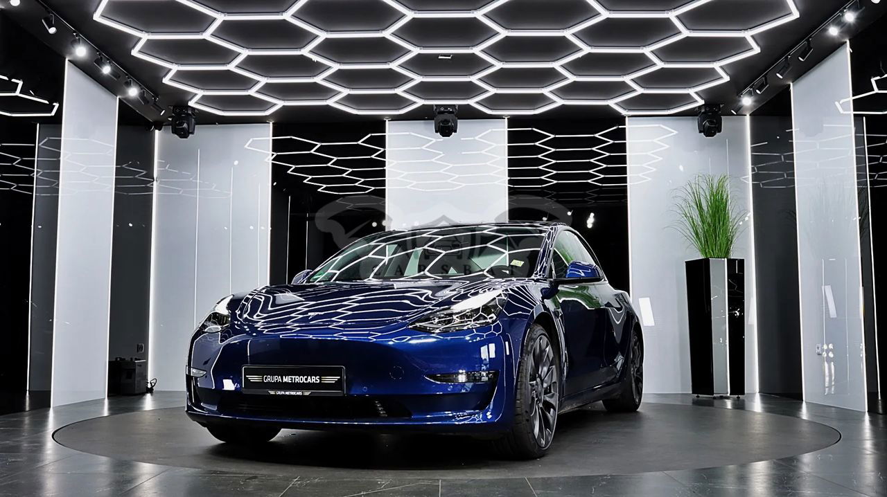 Tesla Model 3 Performance AWD 2021