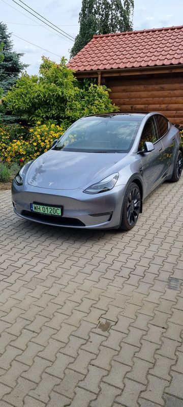 Tesla Model Y Performance AWD 2023