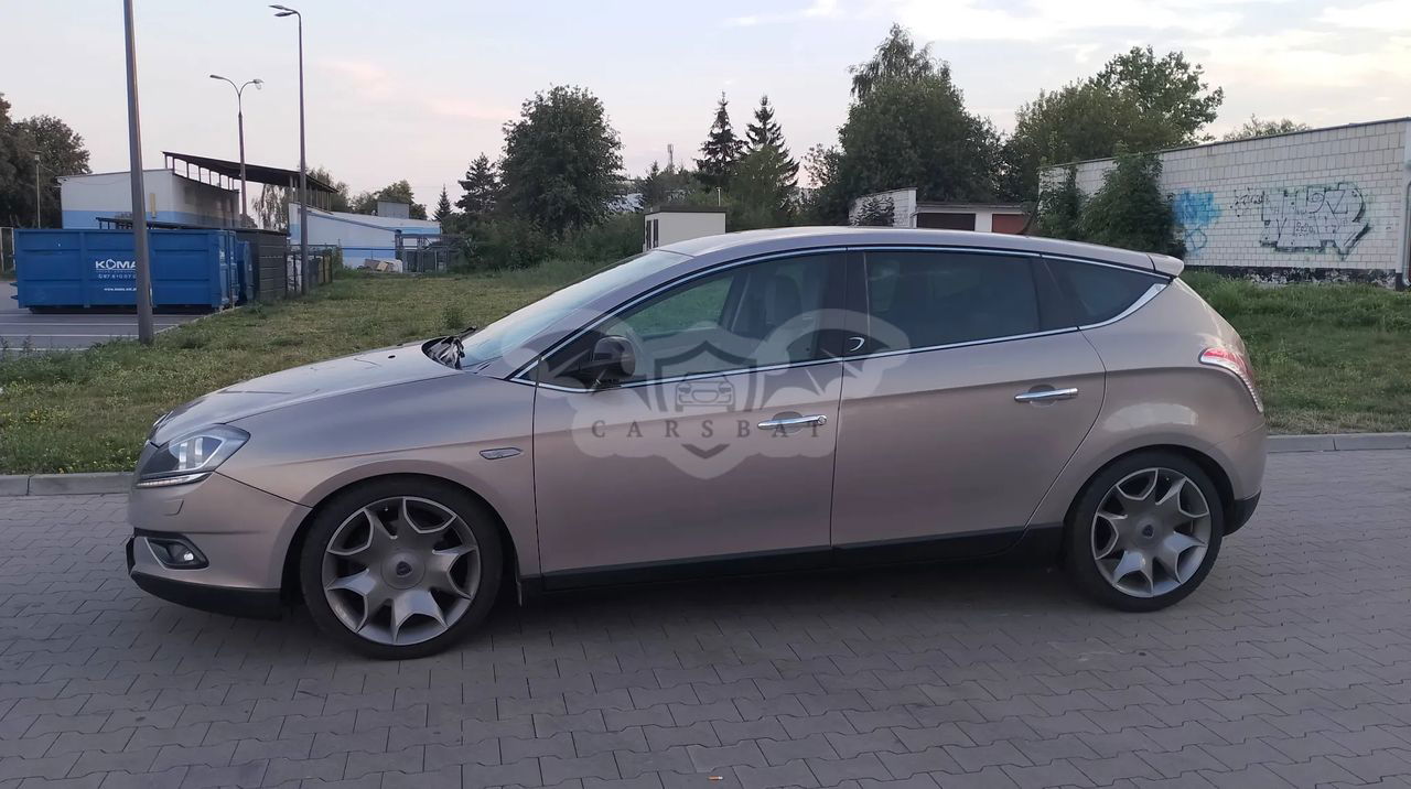 Lancia Delta 1.8 Di T-Jet 16v Oro 2010