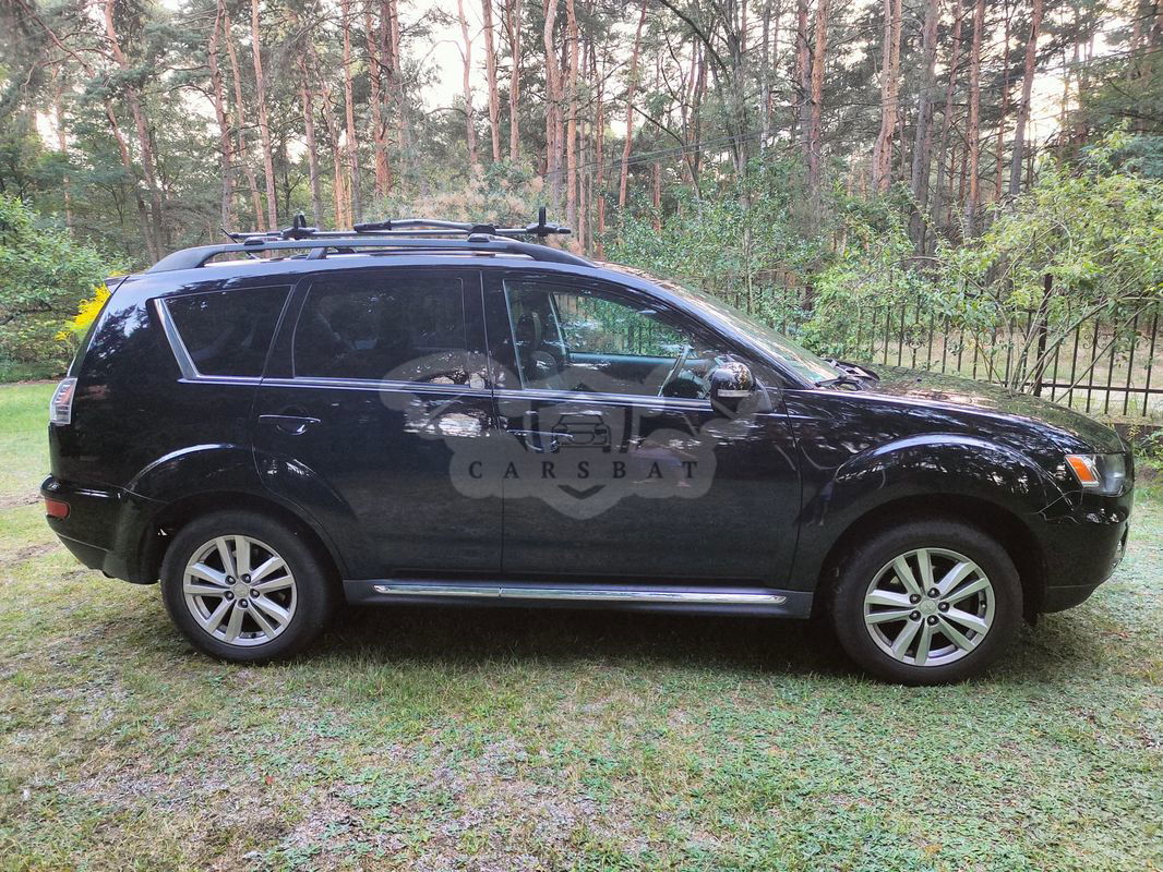 Mitsubishi Outlander II 2.0 Intense 2WD EU5 2011