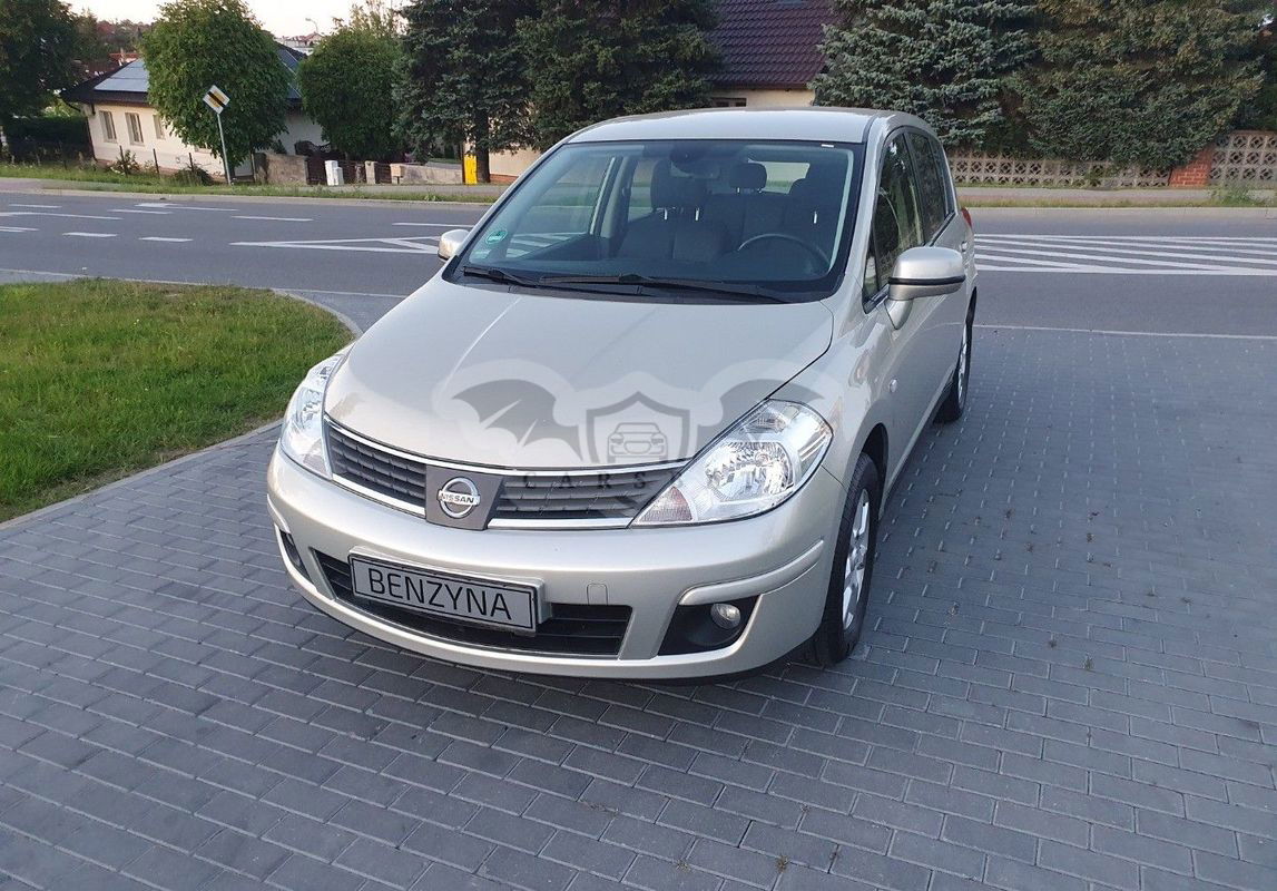 Nissan Tiida 2009