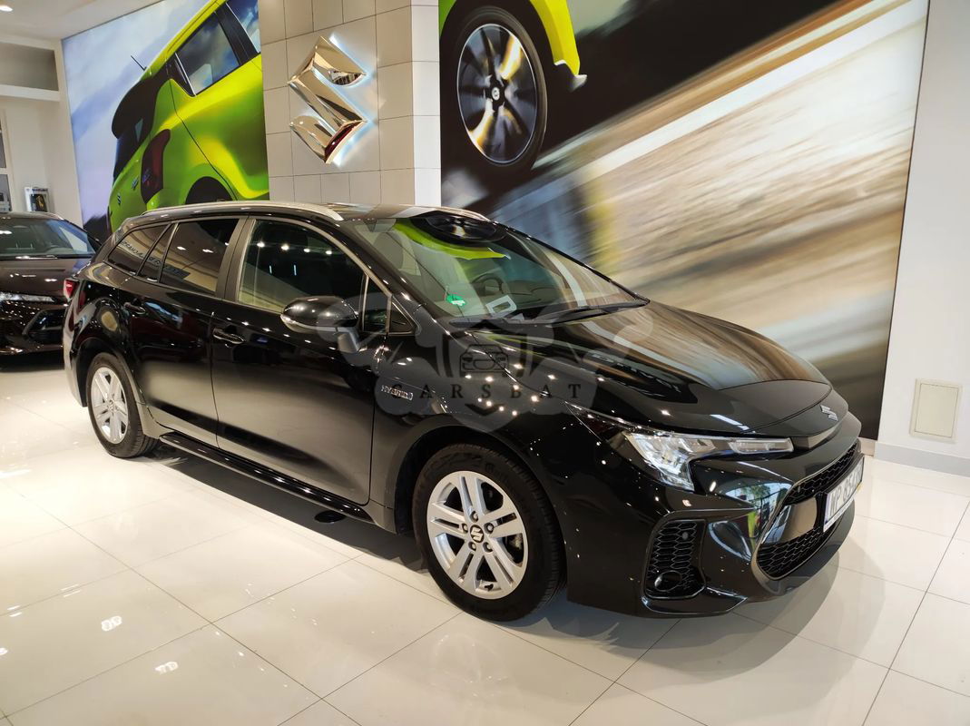 Suzuki Swace 1.8 Hybrid Premium Plus CVT 2023